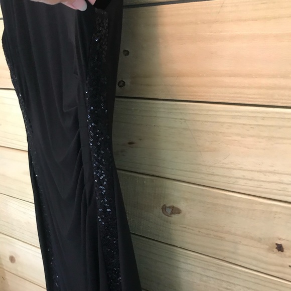 Women’s black sequin dress size medium - Picture 8 of 13